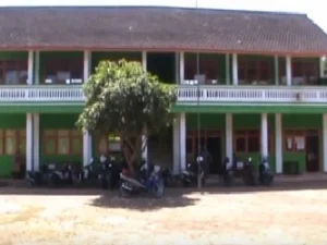 Pesantren Bustanul Ulum Bondowoso