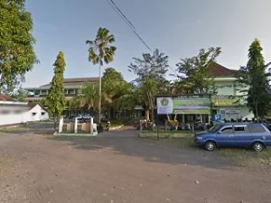 IAI Ibrahimy Banyuwangi