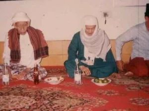 Kisah KH. Adlan Aly, Ketika Baca Fathul Qorib Bab Istisqa' Selalu Turun Hujan