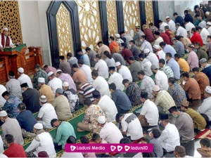 Lima Rukun Khutbah dan Penjelasannya