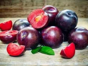 Khasiat yang Menakjubkan dari Buah Plum untuk Kesehatan
