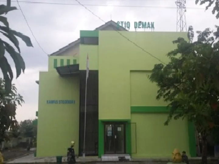 STIQ Islamic Center Demak