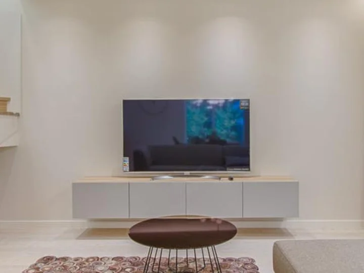 Pro Kontra Tayangan Karma dan Sejenisnya di Televisi
