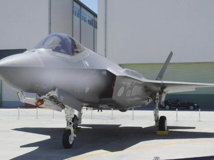 Puing Jet F-35 Jepang Ditemukan, Pilot Masih Dalam Pecarian