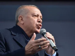 Erdogan Lakukan Berbagai Manuver untuk Selamatkan Partainya