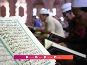 Hukum Mengajarkan Al Qur'an kepada Non Muslim