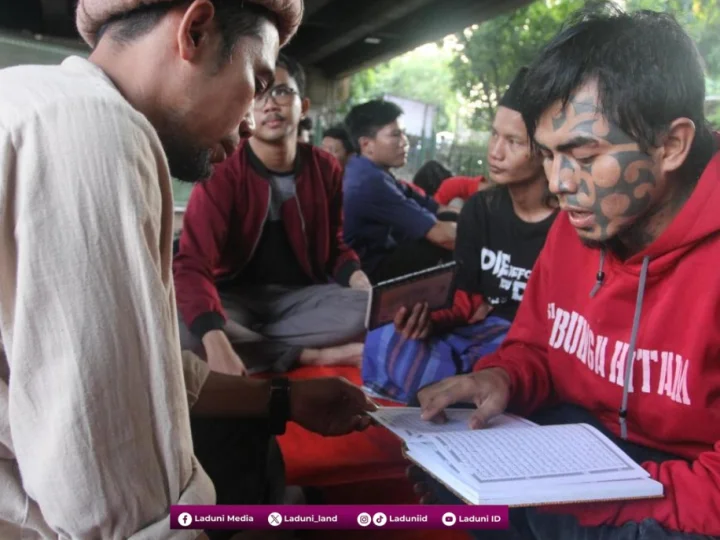 Ketika Ahli Maksiat Mengikuti Majelis Ilmu dan Dzikir