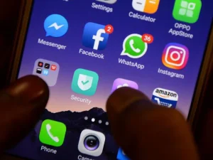 Sri Lanka Blokir Facebook, WhatsApp, dan Instagram Pasca Teror Bom