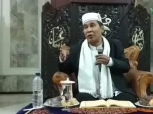 Ayah Sop Jeunib: Perbanyaklah Ingat Mati dan Tegakkan Dinul Islam