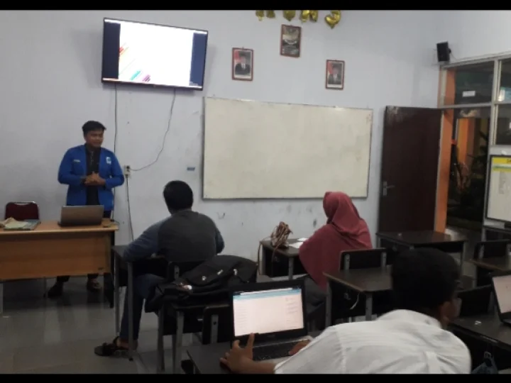 Tingkatkan Literasi Siswa, MAN IC Sambas Gelar Seminar Proposal Karya Tulis