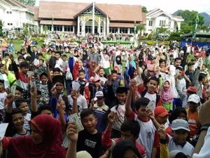 Fun walk dan fun Bike HUT Kota Takengon diikuti Ribuan Peserta