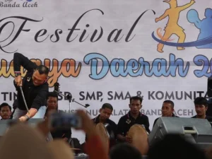 Atraksi Debus Meriahkan Festival Budaya Daerah