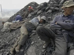 Tambang Batu Bara di Ukraina Timur Meledak, 17 Orang Tewas