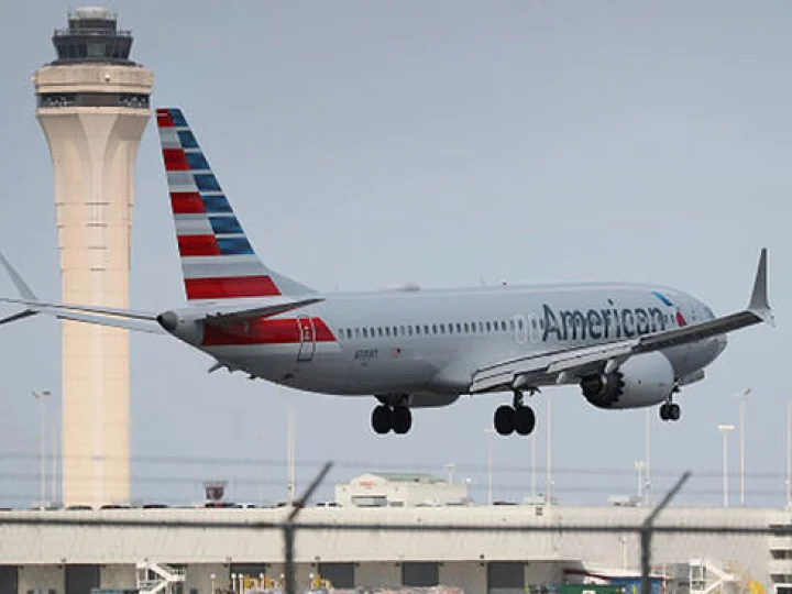 115 Penerbangan American Airlines Dibatalkan Tiap Hari akibat Perbaikan Boeing 737 MAX