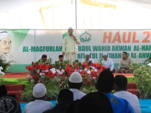 Belajar dari Ketawadluan Kiai Abdul Wahid Kertosari