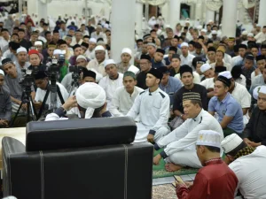 Peringatan Hari Buruh, Edy Rahmayadi : Saya Selalu Terbuka