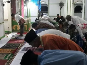 Bacaan Lengkap tentang Waktu, Jumlah dan Fadhilah Shalat Tarawih