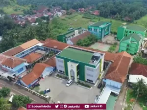Pesantren Darussalam Ciamis