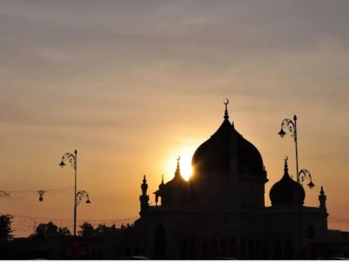SOLOPEDULI Menyalurkan Bantuan untuk Masjid Al Hidayah