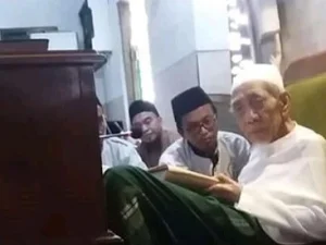 Catatan Singkat Ngaji Syaikhina Maemoen Zubair: Sebagian Akhlaq Para Salafus Solih