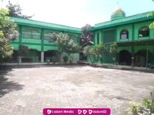 Pesantren Al Fauzan Labruk Lor Lumajang