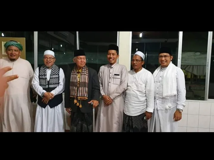 Memandang Wajah Ulama lebih Baik dari Bersedekah 1.000 Kuda Fisabilillah