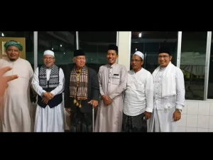 Memandang Wajah Ulama lebih Baik dari Bersedekah 1.000 Kuda Fisabilillah