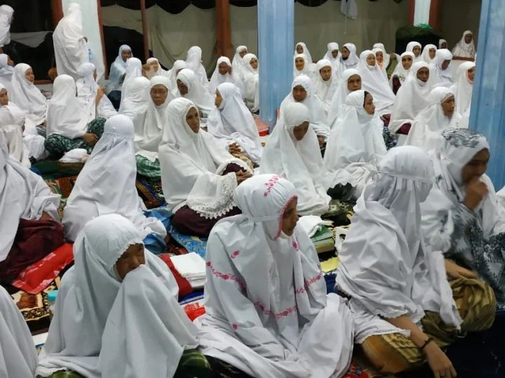 Shalat Witir Hanya Sekali dalam Semalam
