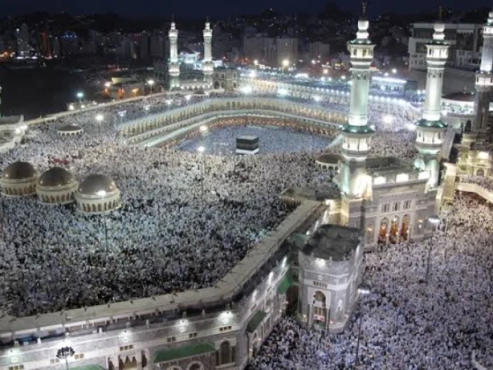 Hari Ini, Arab Saudi Merayakan Idul Fitri 1440 Hijriah