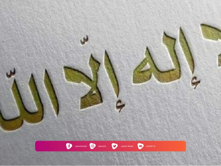 Tuntunan Lengkap Cara Masuk Islam