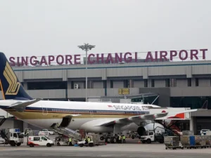 Singapura Tutup Sementara Bandaranya Akibat Penampakan Drone