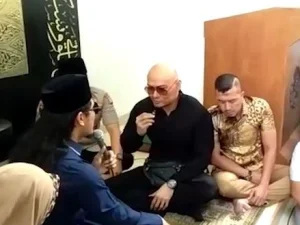 Deddy Corbuzier Hari Ini Masuk Islam