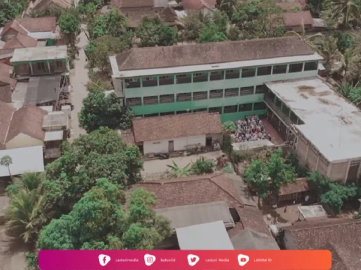 Pesantren Raudlatul Musthofa Tulungagung