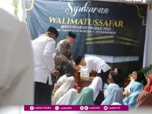 Hukum Mengadakan Tasyakuran Berangkat Haji (Walimah Safar)