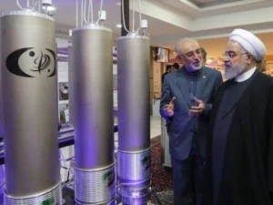 Menlu Inggris Kecewa atas Melampaui Batasnya Pengayaan Uranium Iran