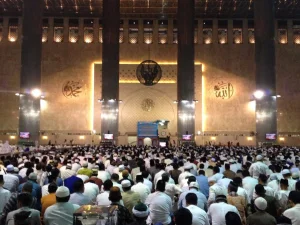 Kesunnahan Membaca Empat Surah Al Qur'an Usai Shalat Jumat