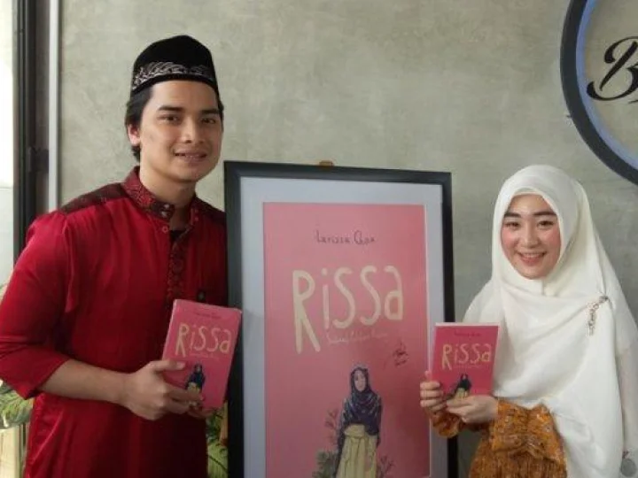 Kisah Hidup Larissa Chou Hingga Memutuskan Jadi Muallaf