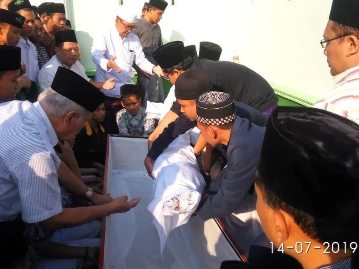 Jasad KH Hasbullah Muin Masih Utuh Setelah 8 Tahun Dikebumikan