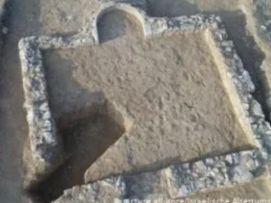 Masjid Tua Berusia 1200 Tahun Ditemukan di Israel