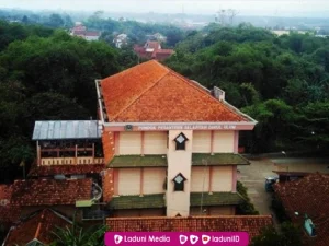 Pesantren Darul Ulum Kudus