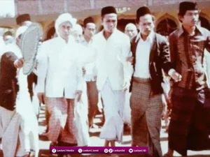 Jejak Kewalian KH. Utsman Al-Ishaqi