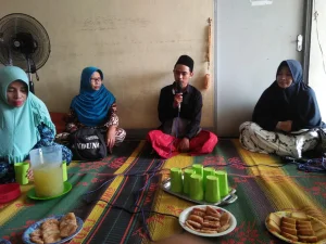 KKL Kelompok 3 IAIN Pontianak Kuatkan Islam dan Budaya Lokal di Desa Sungai Limau