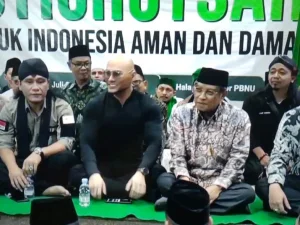 Kiai Said Hadiahi Kartanu Deddy Corbuzier, Deddy: Saya Bangga Jadi Warga NU