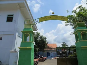 Pesantren Al-Haromain Lumajang
