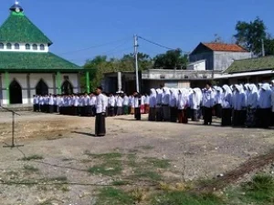 Pesantren Bustanul Muta'allimin Lamongan