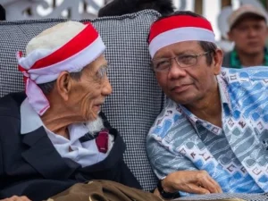 Kenang Mbah Moen, Mahfud: Saya Dibisiki Hal Penting