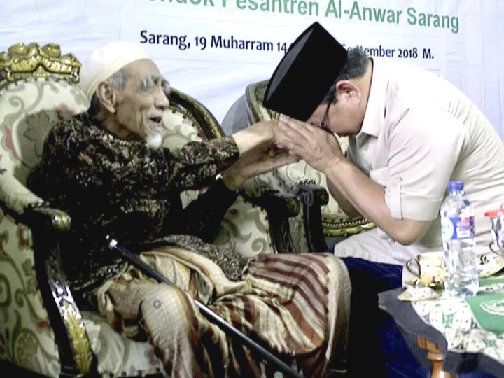 Prabowo Ingat Pesan Mbah Moen: 'Harus Selalu Bela Rakyat Kecil'