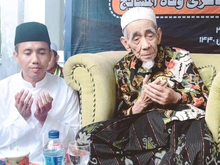 Kisah Mbah Maimun Disebut Maha Kiai Sejak 70 Tahun Lalu
