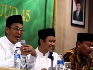 KH.Ahmad Ishomuddin Bermimpi Bersama KH. Maimoen Zubair. Ini Katanya