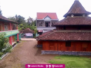 Pesantren Al Hasaniyyah Demak